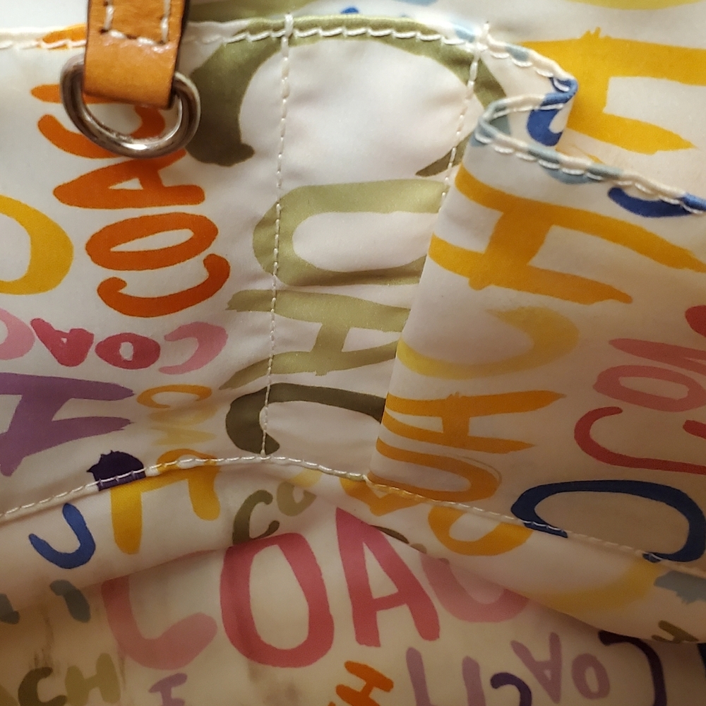 Coach 2009 Hampton Pastel Tote EUC - Picture 3 of 5